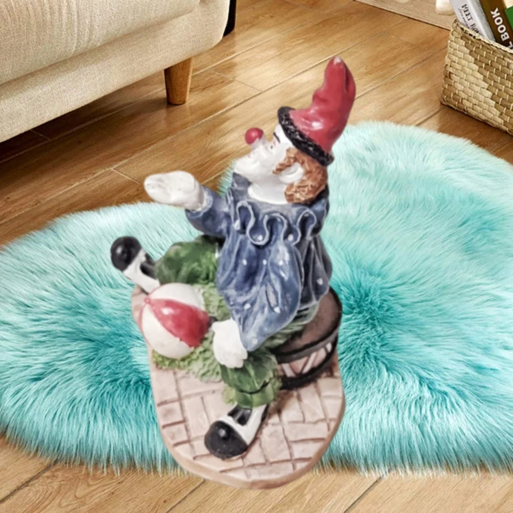 Home Decor Clown Asking for a Handout